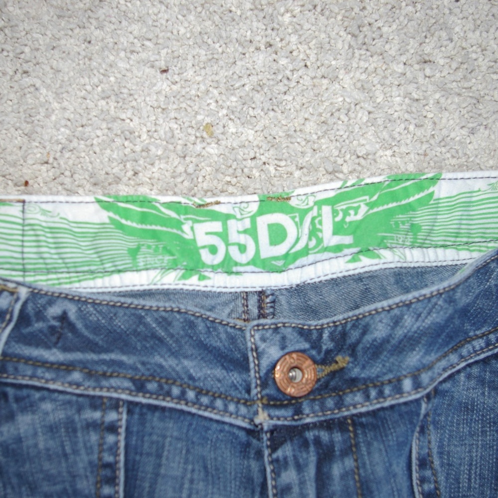 Jeans Ruffle Capri - Picture 3 of 6